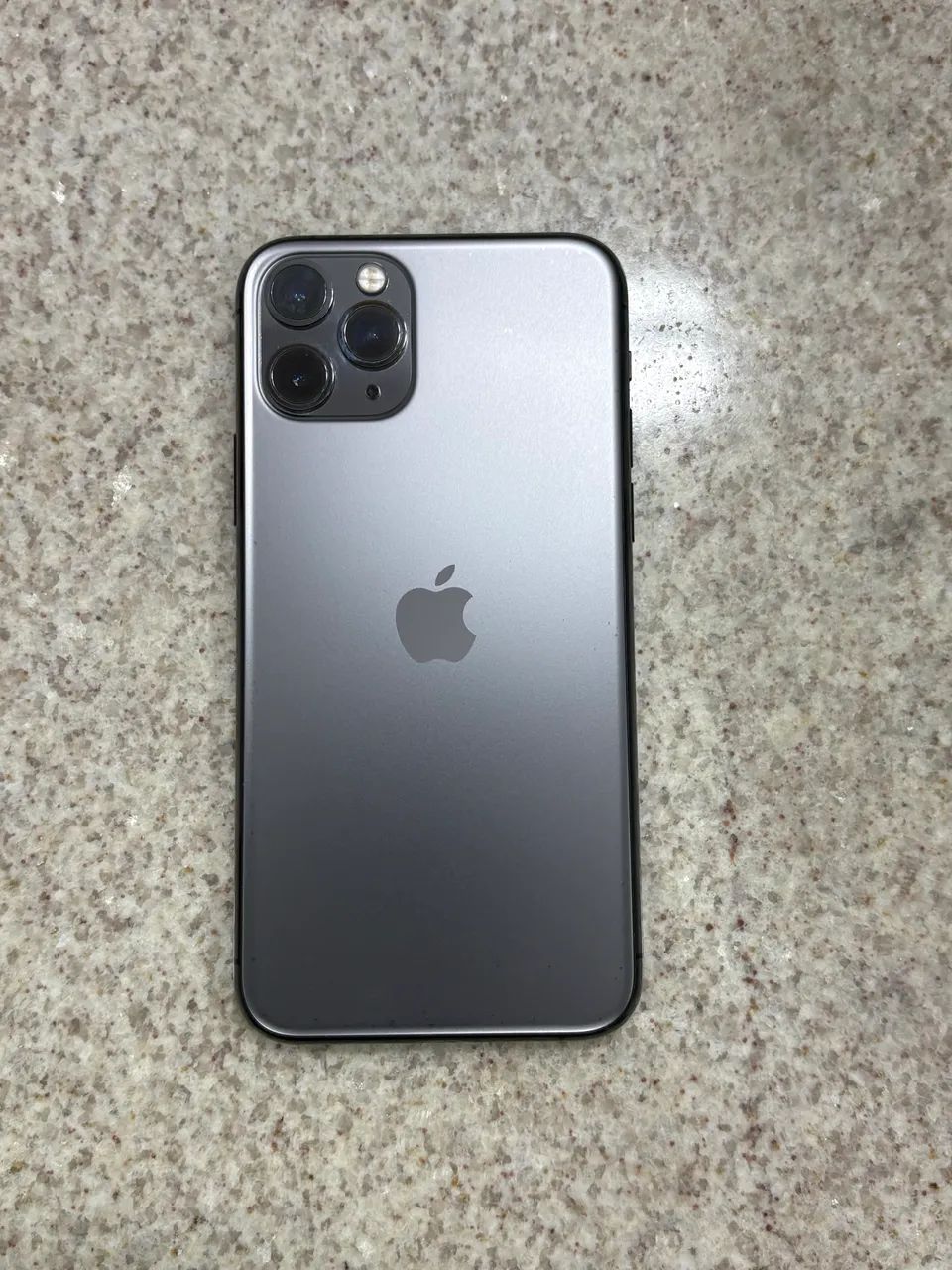 iPhone 11 Pro 64GB - Foto 2