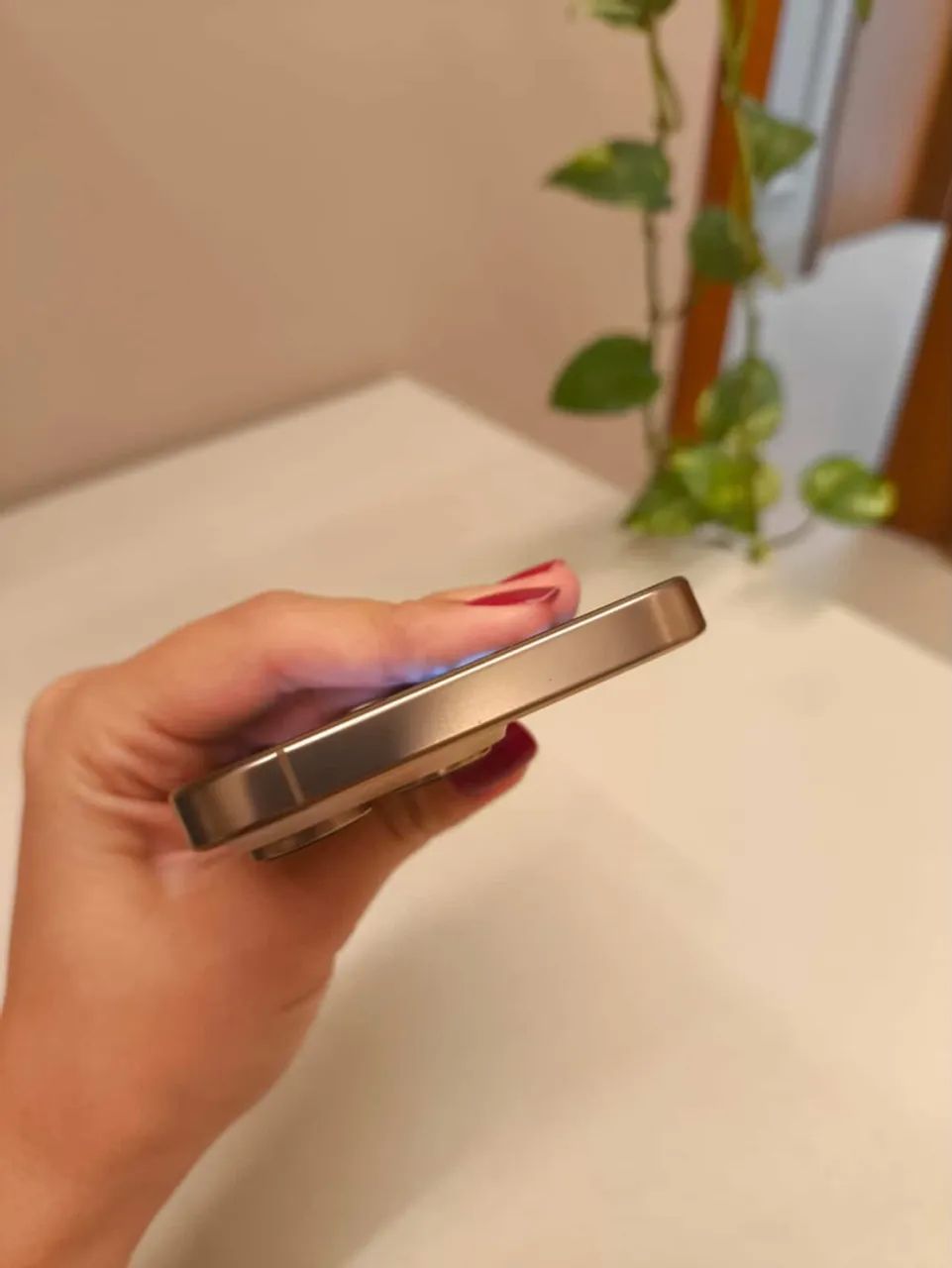 iPhone 16 pro 256gb 