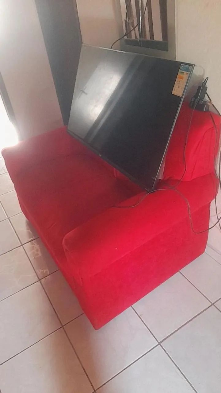 Conjunto de só vermelho seme novo  - Foto 2