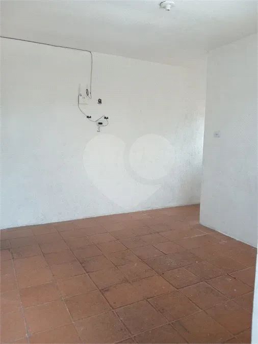 Terreno com Duas Casas  Oportunidade com Renda! - Foto 4