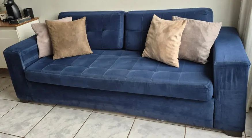 Sofá quatro lugares