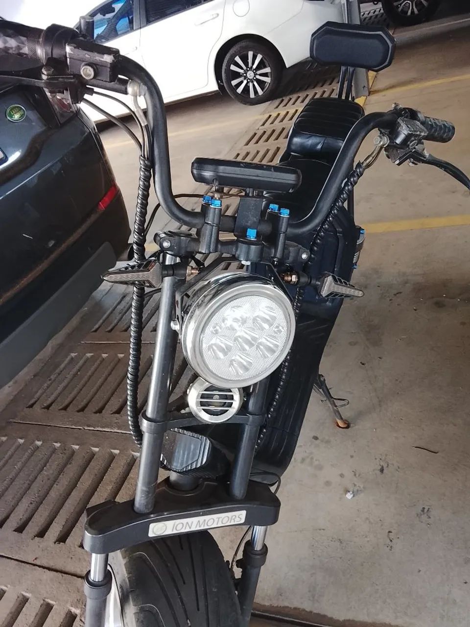 Scooter eletrica citycoco ION 3000w para arrumar  - Foto 3