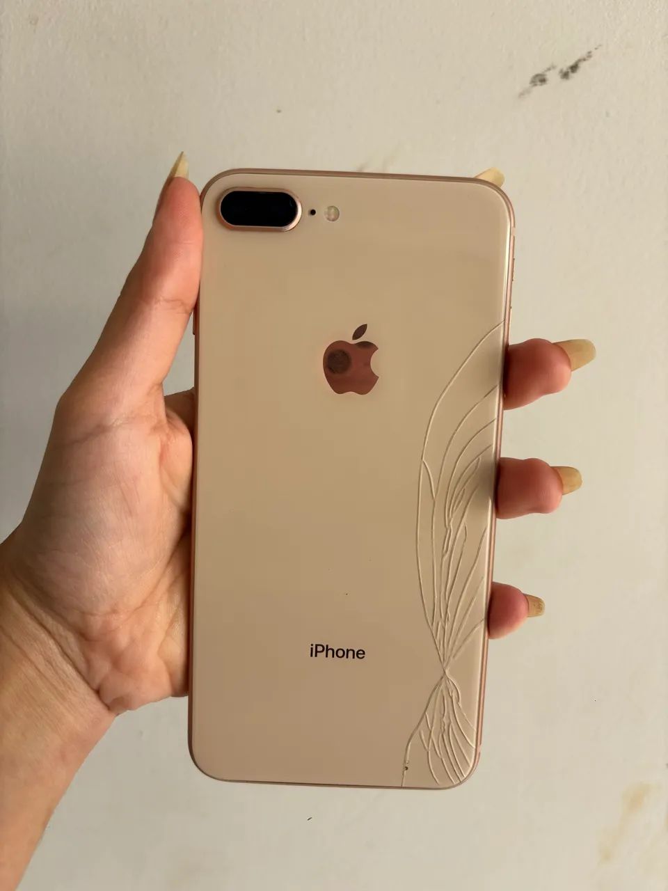 IPhone 8 Plus 64gb - Foto 2