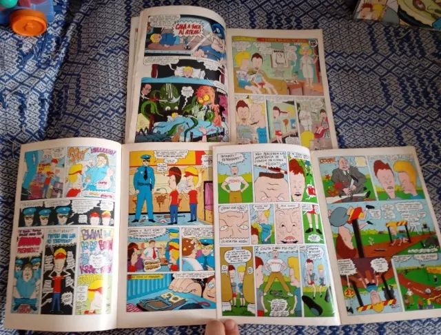 Revistas Beavis E Butt-head Ano 1 Nº 1, 2 E 3 - Foto 3