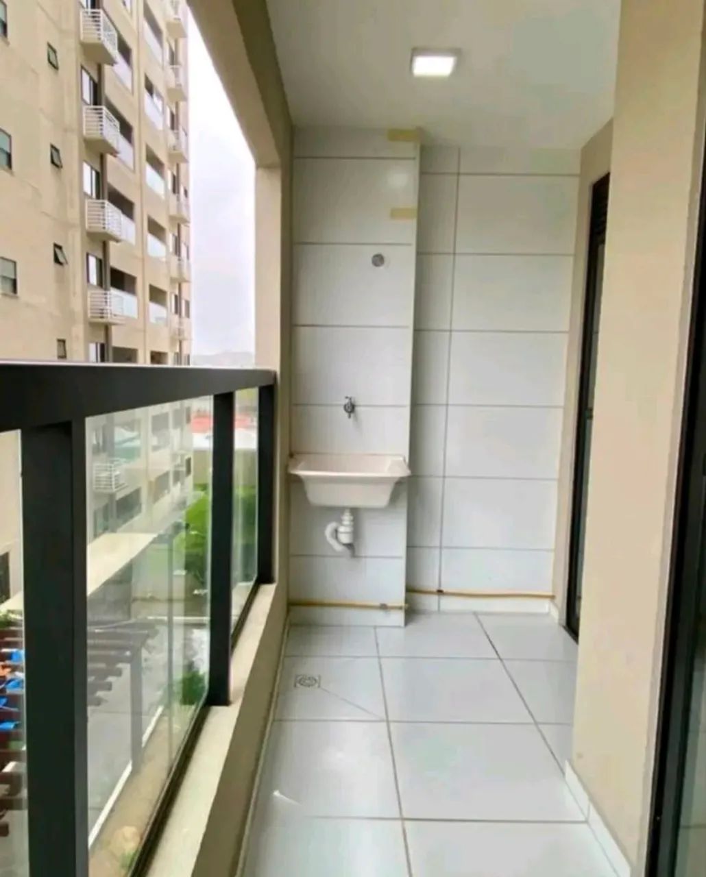 Aluga-se Apartamento - bairro aruana  - Foto 2