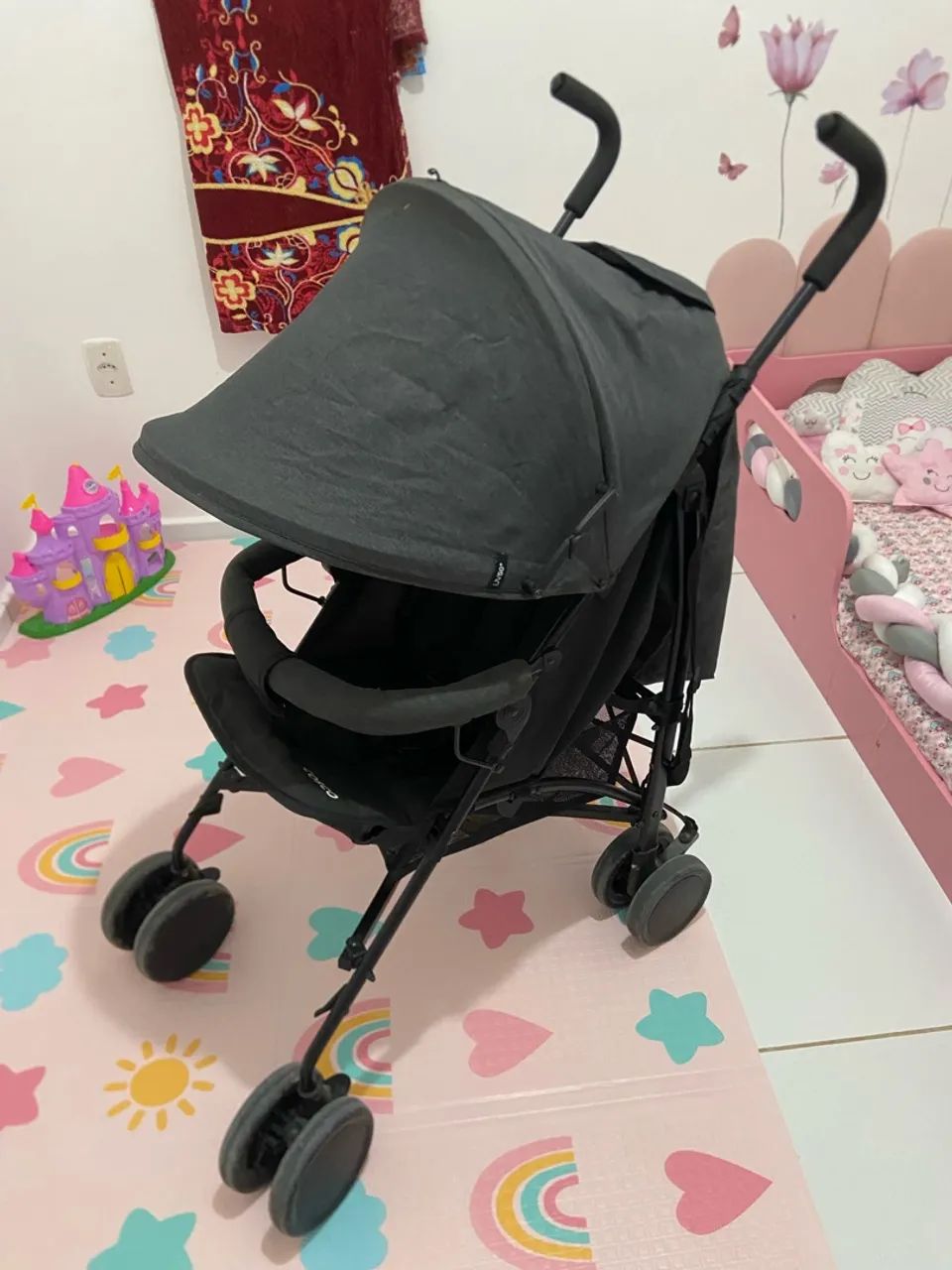 Carrinho de bebê Cosco