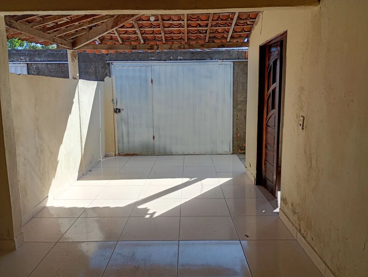 Casa espaçosa e bem arejada - Foto 5