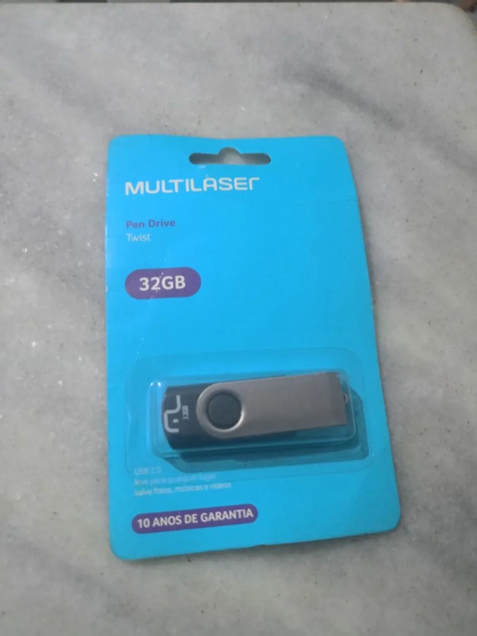 Pen Drive Multilaser Twist 32GB - Novo