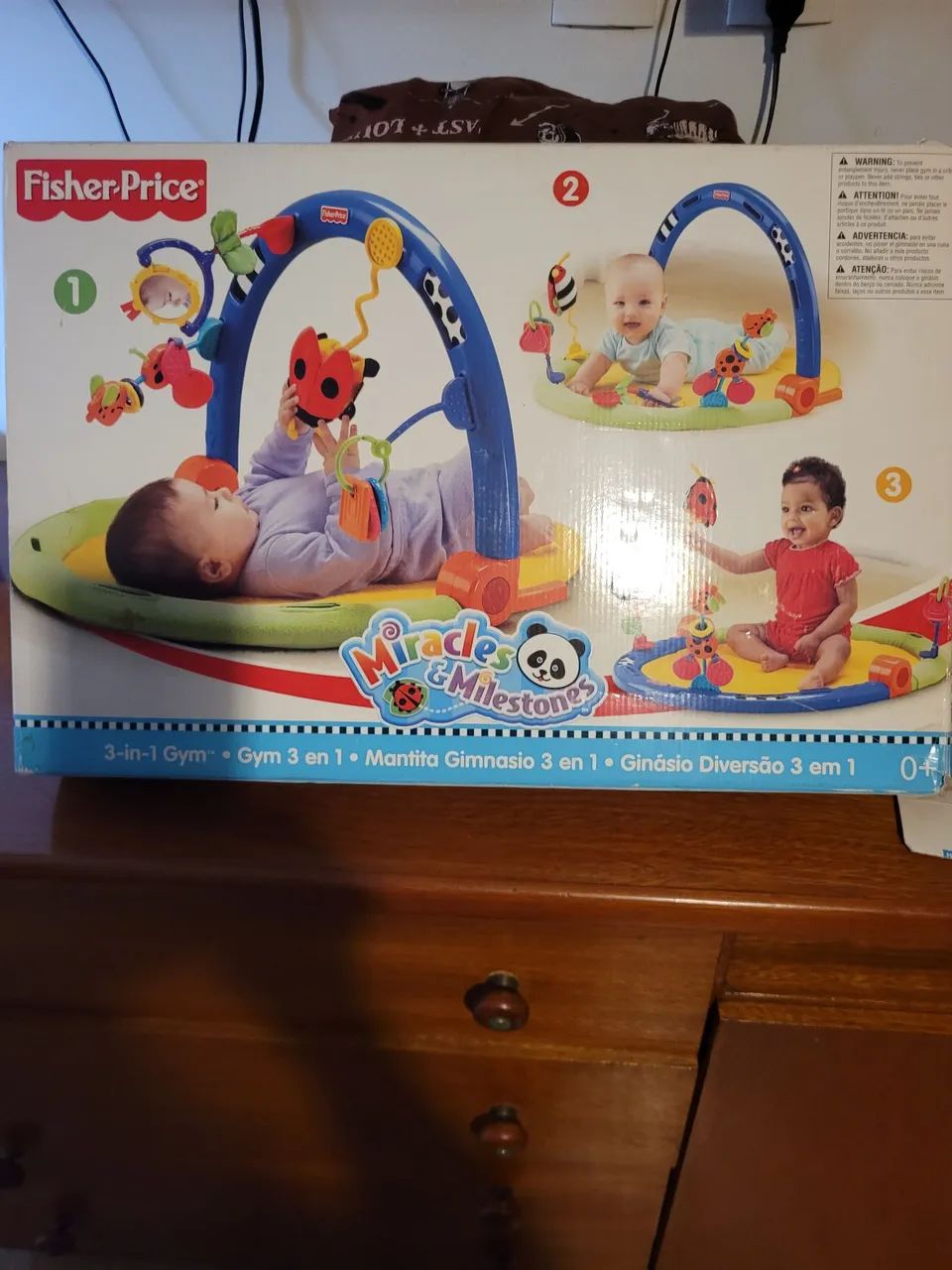 Brinquedo de chão para bebê 