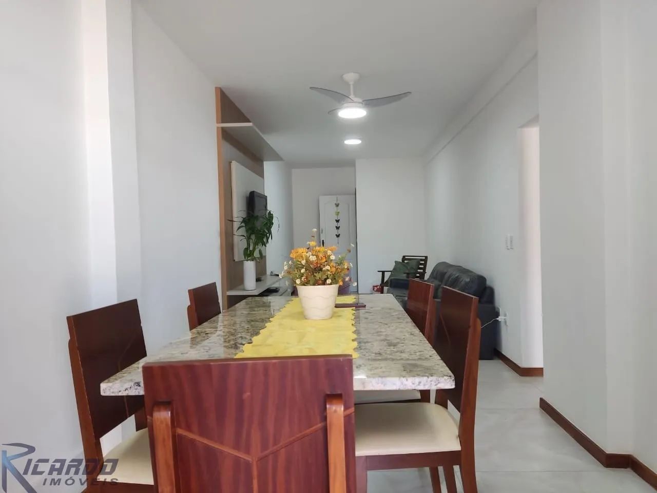 Apartamento a venda 2 quartos com área externa Centro Guarapari E.S - Foto 3