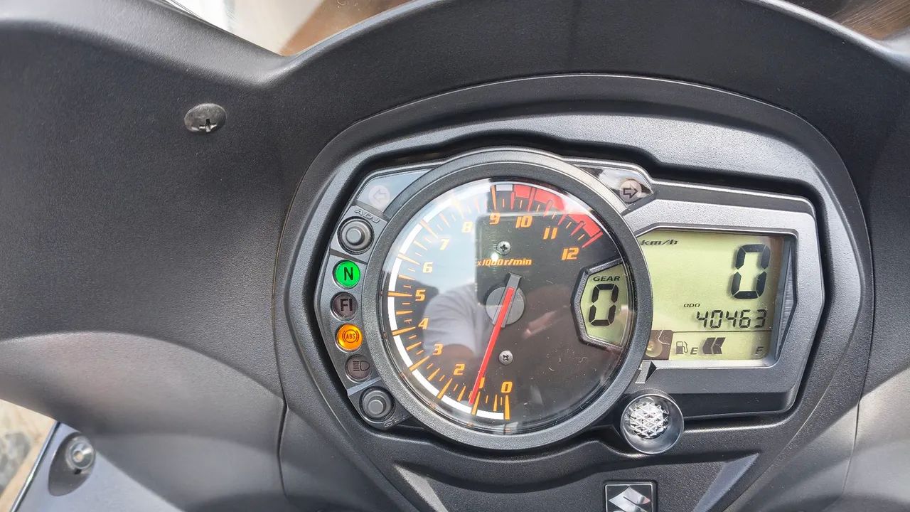 Suzuki GSX 1250FA 2016 - Foto 4