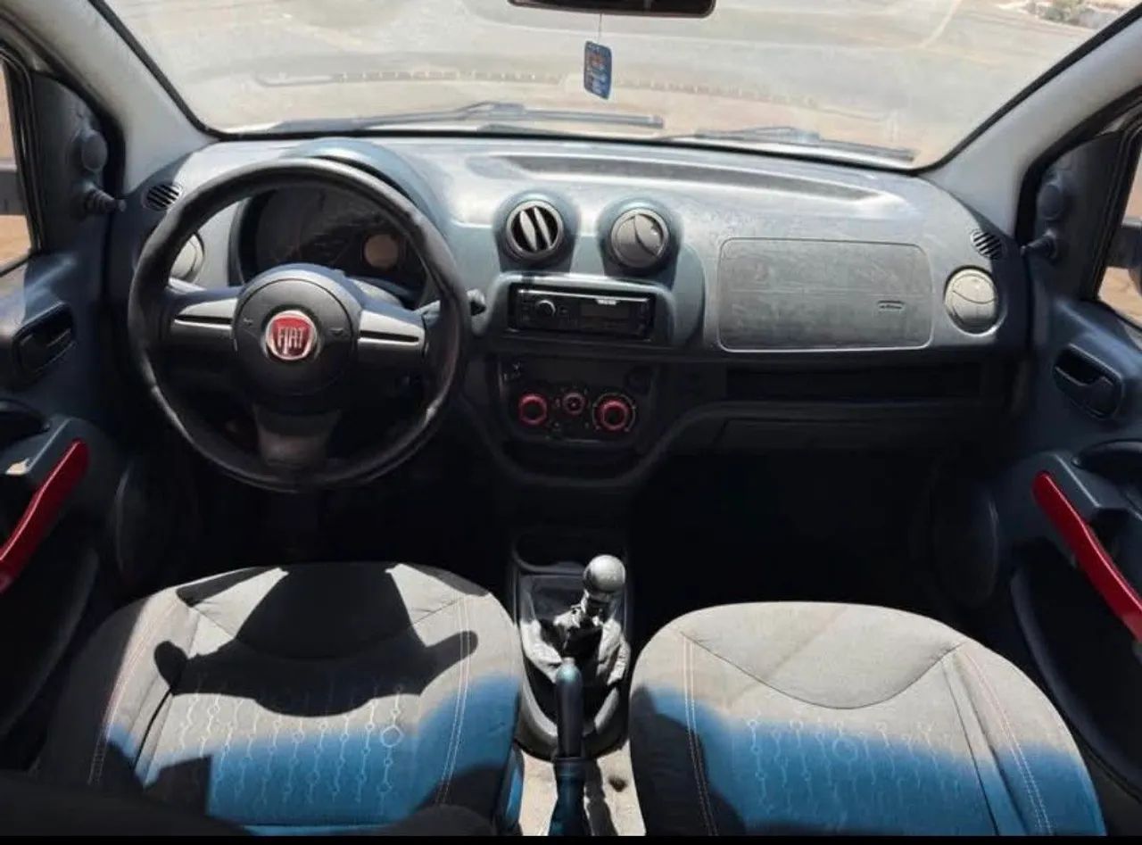 Fiat Uno Sporting 1.4 EVO Fire Flex 8V 4P 2014 - Foto 5