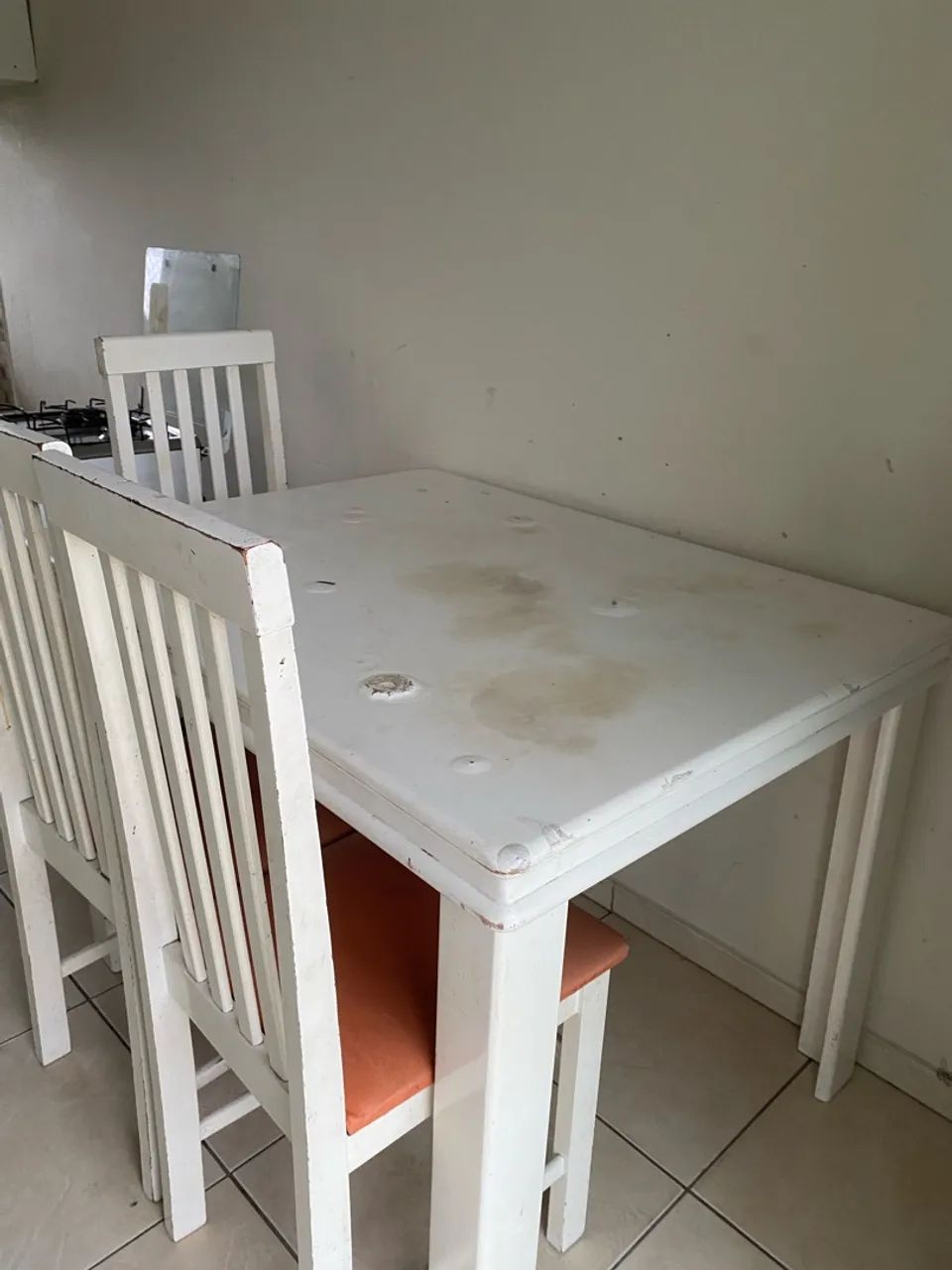 Mesa de Jantar Branca de Madeira com 3 Cadeiras 