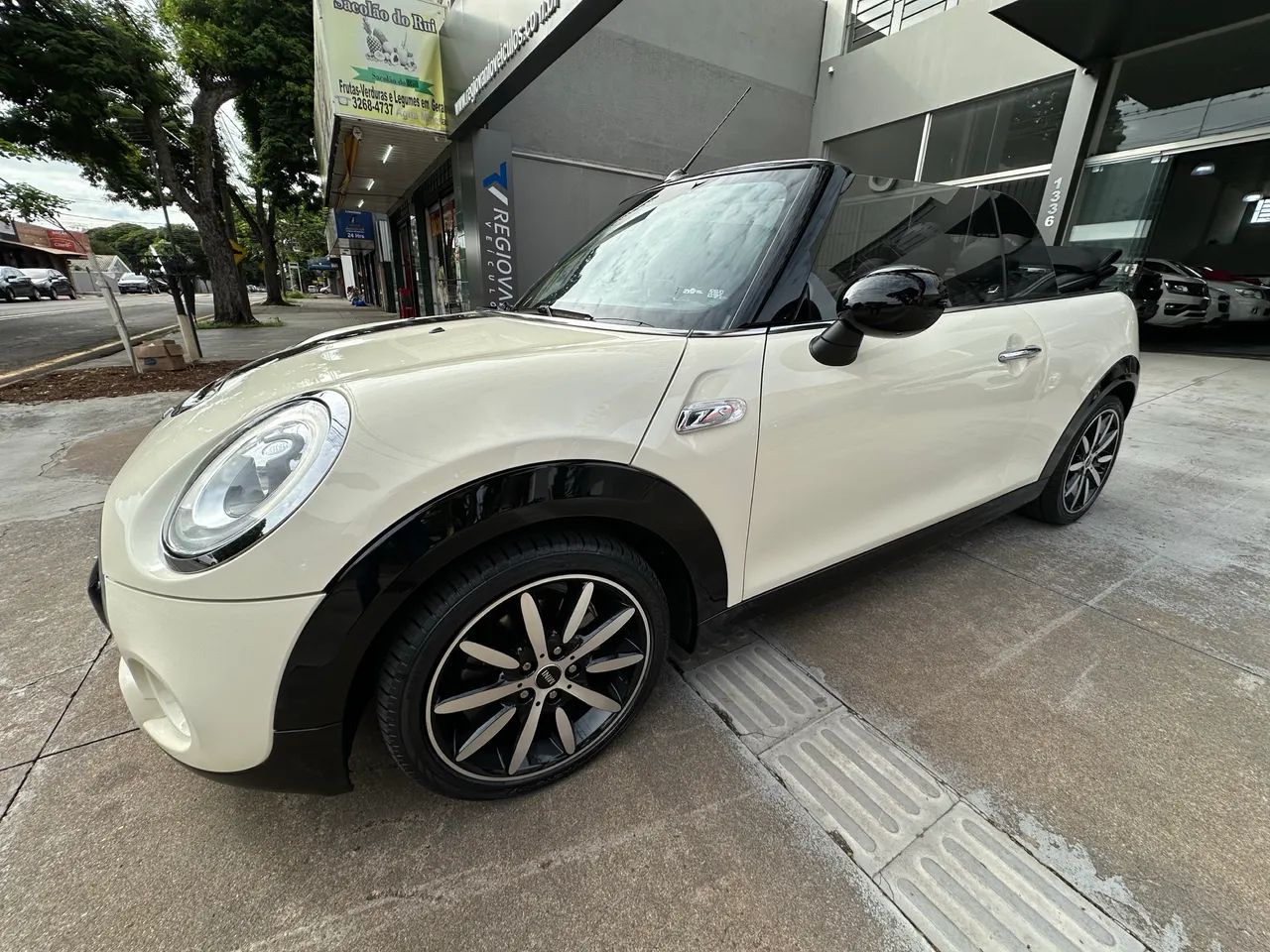 Mini Cooper Cabrio S 2.0 16V Aut. 2016 - Foto 2