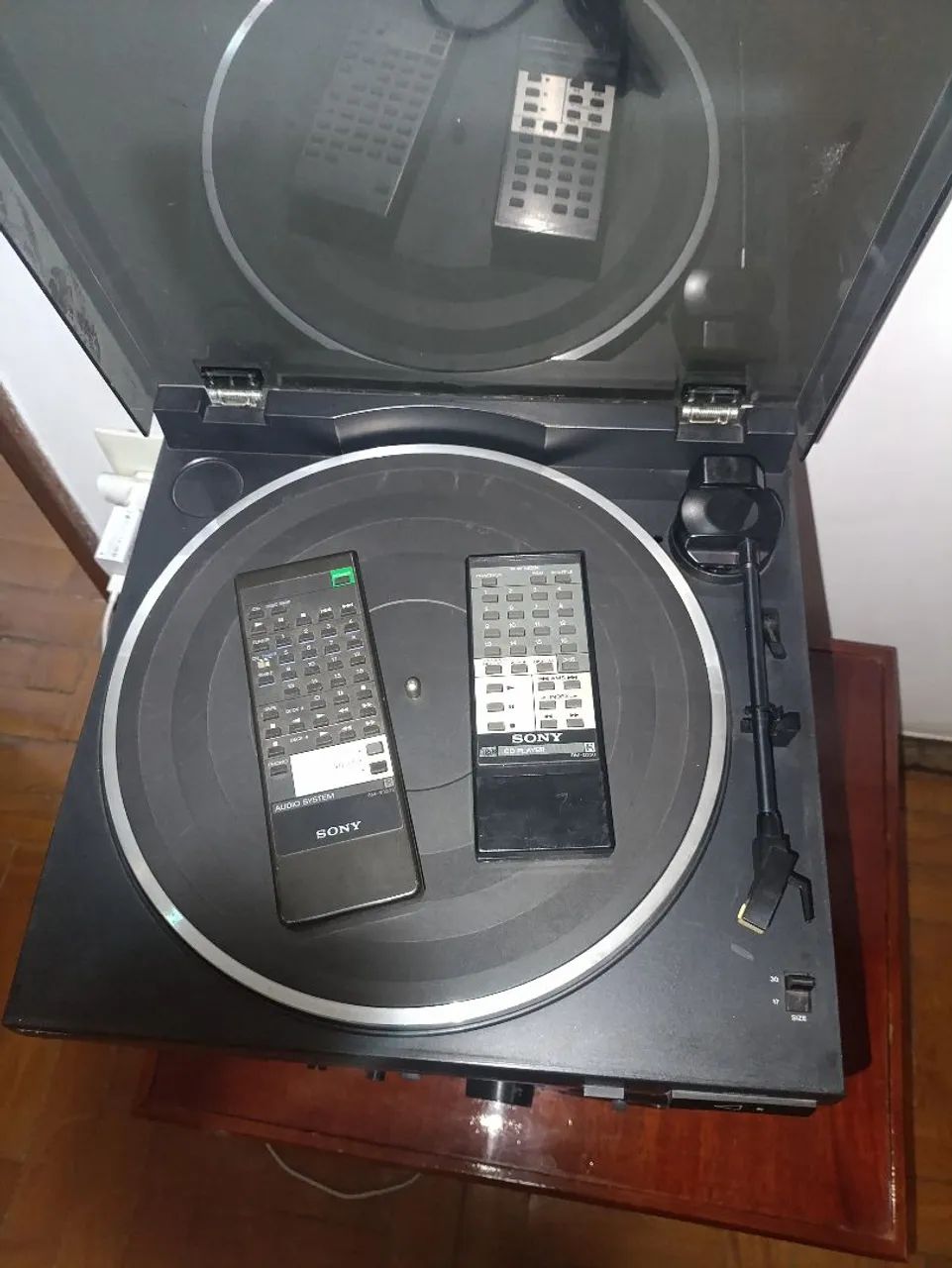 Sistema de Som Sony LBT-V302 Vintage Completo - Toca-Discos, CD, Fita e Rádio - Foto 2