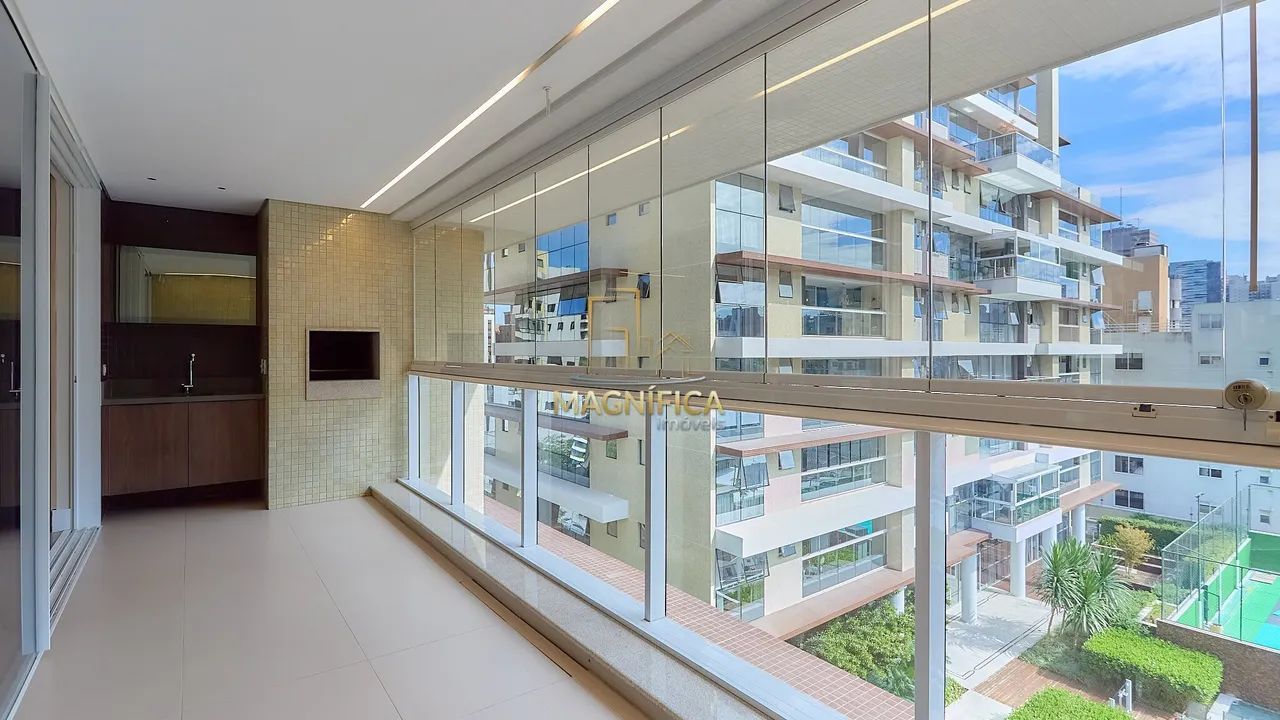 Apartamento com 3 suítes e 3 vagas no Edifício Mandala  Água Verde, Curitiba - Foto 2