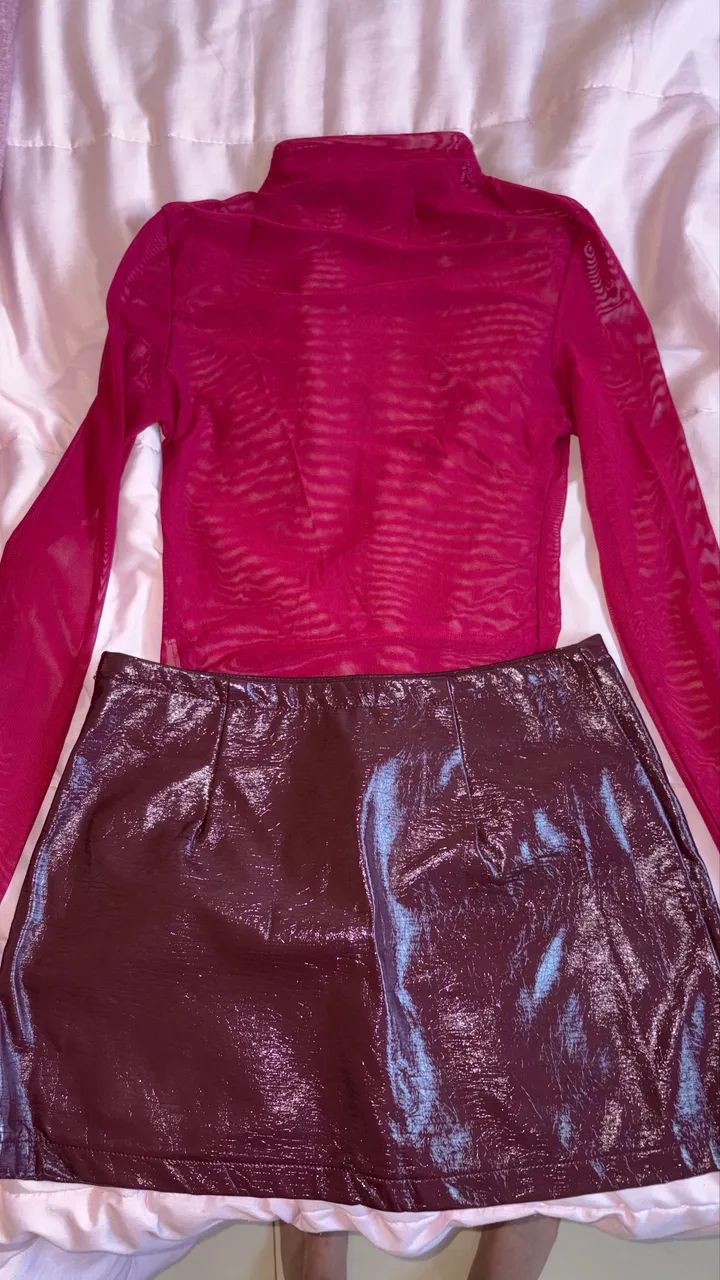 Conjunto bordô