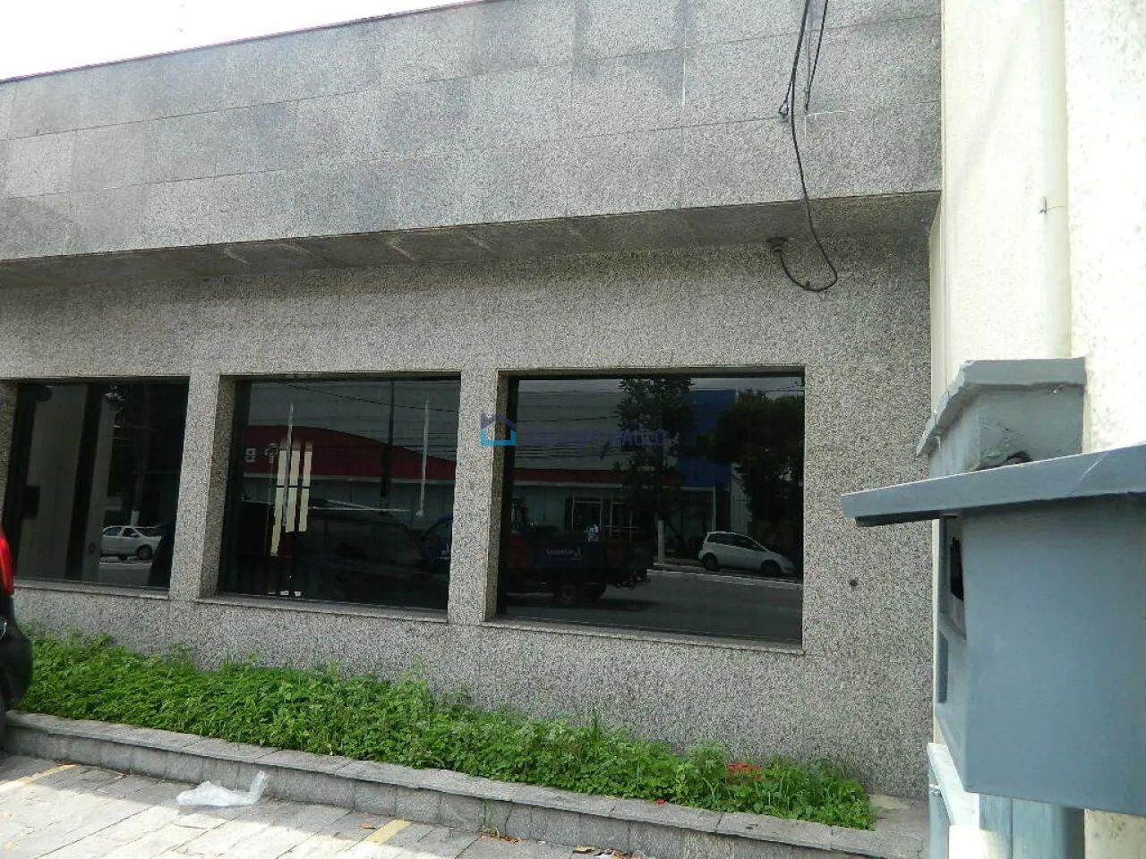 Imóvel Comercial para Locação em Indianópolis com 395 m² com 11 salas e 10 vagas de garage
