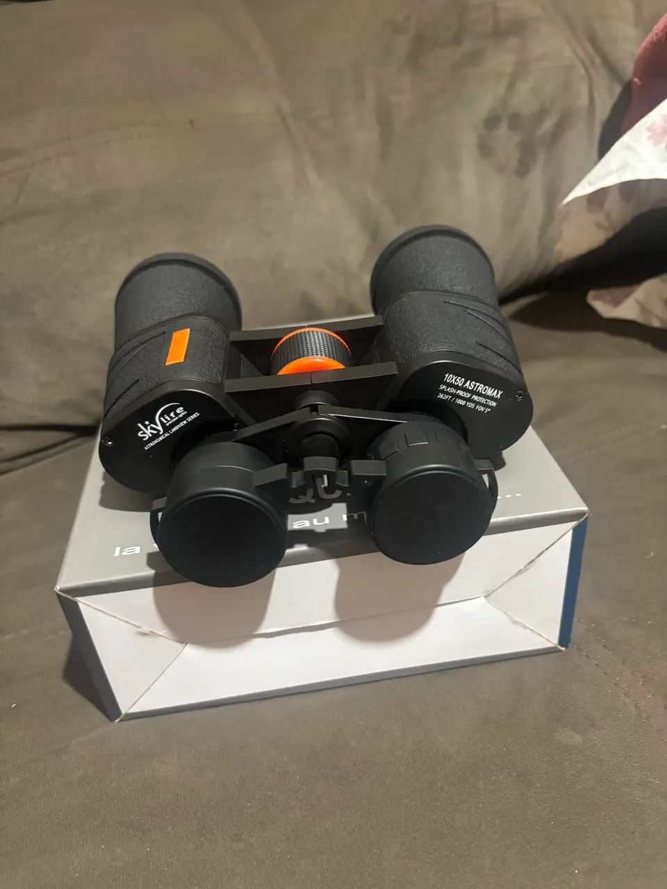 Vendo binóculo 10x50 skylife 