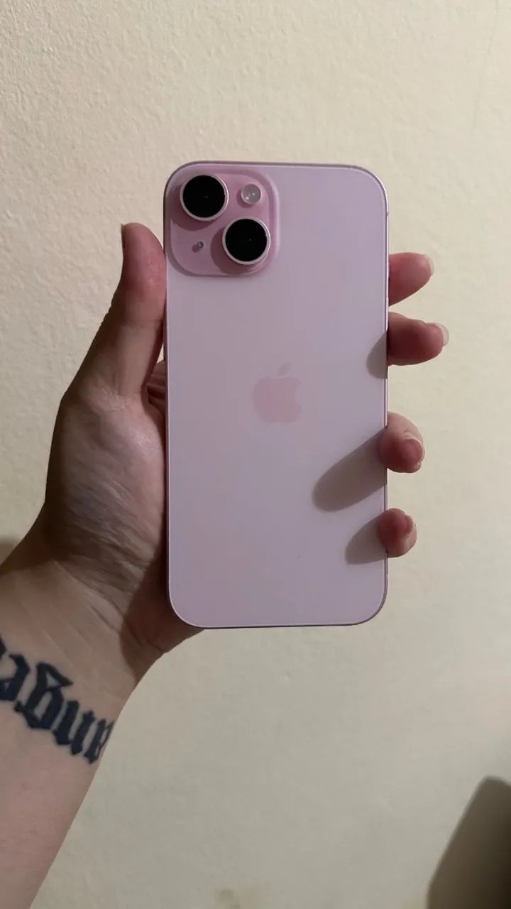 iPhone 15  - Foto 2
