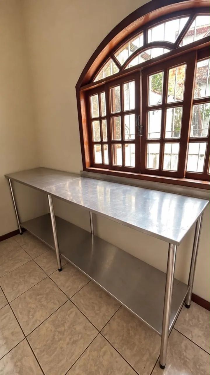 Bancada de Inox Profissional 2,4m