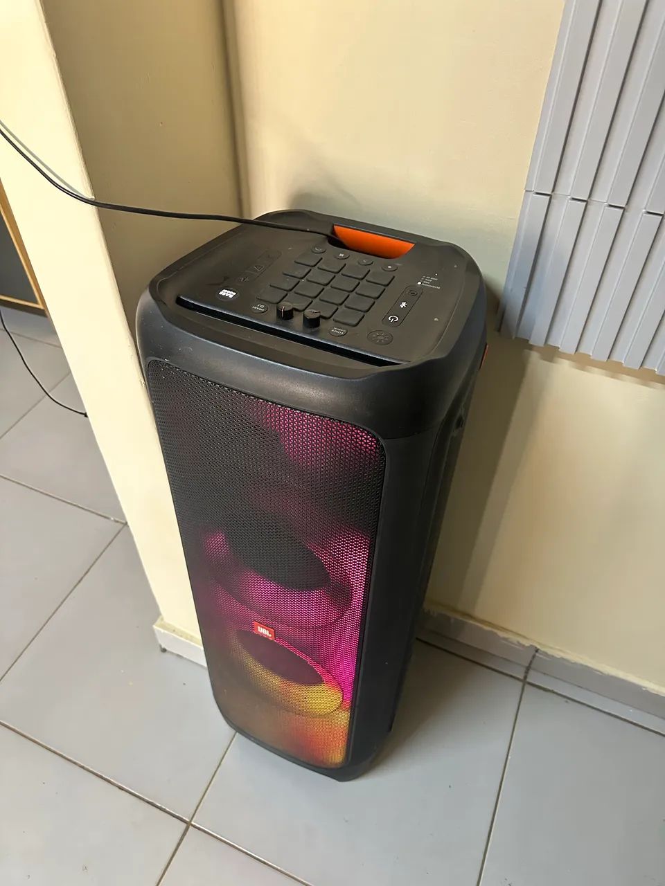 Jbl partybox 1000 / caixa de som - Foto 3