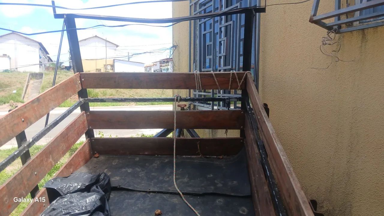 Carroça de madeira - Foto 2