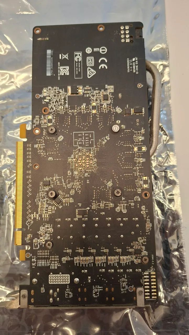 Radeon RX 570 Armor 4G - Foto 5