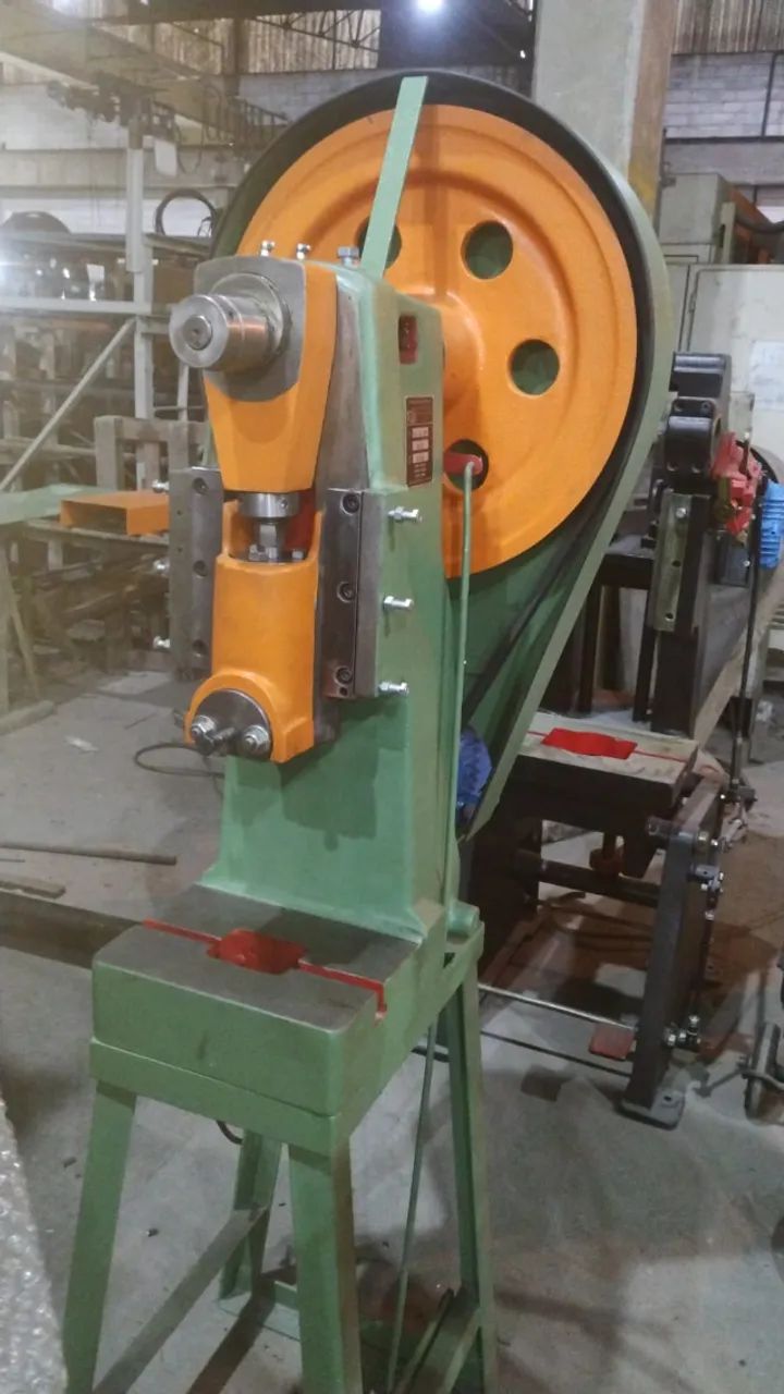 Prensa Excêntrica Real 12 Toneladas - Modelo PER 12 TON - (Reformada) - Foto 2