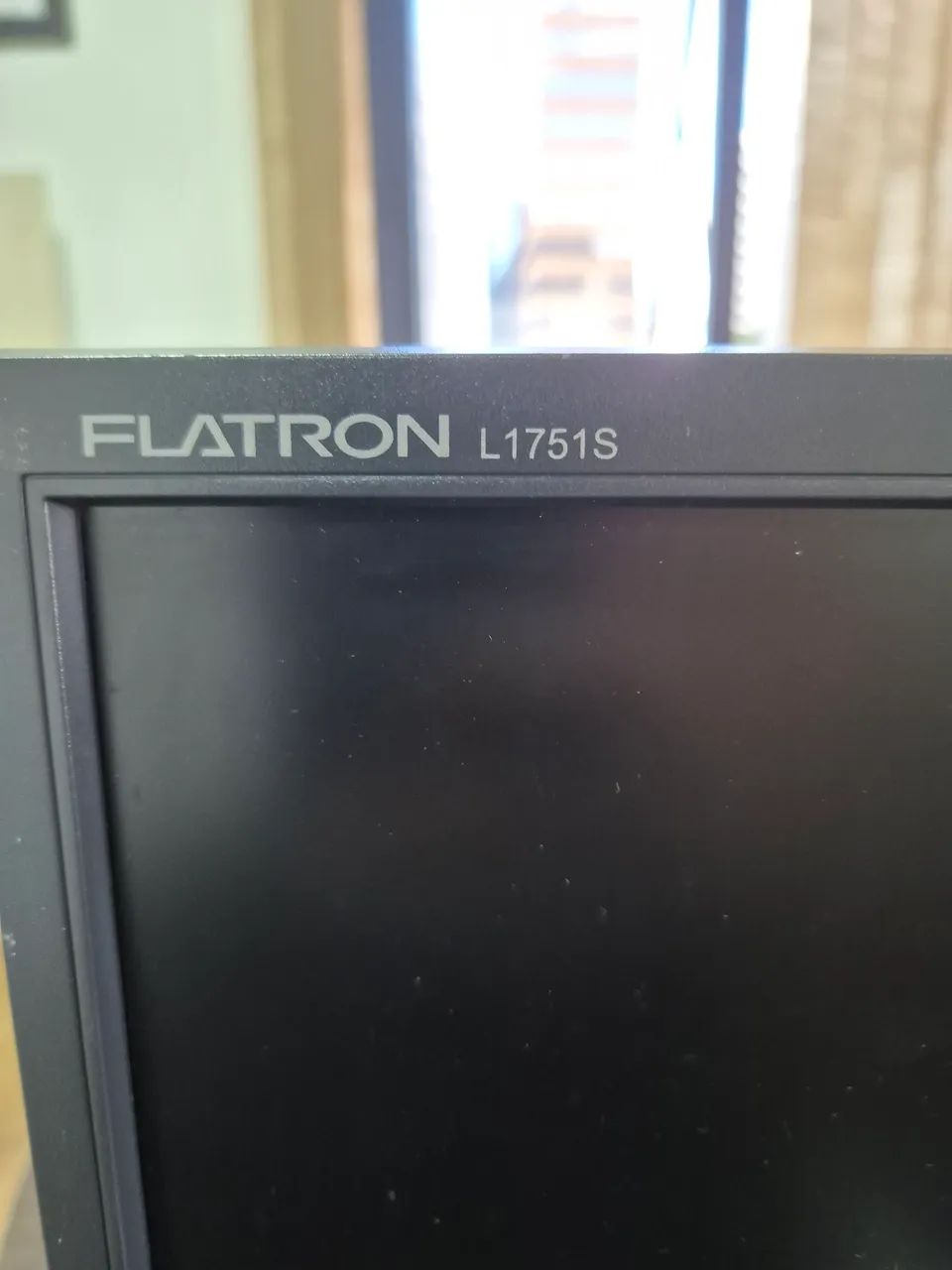 Monitor LG quadrado Lcd - Foto 2