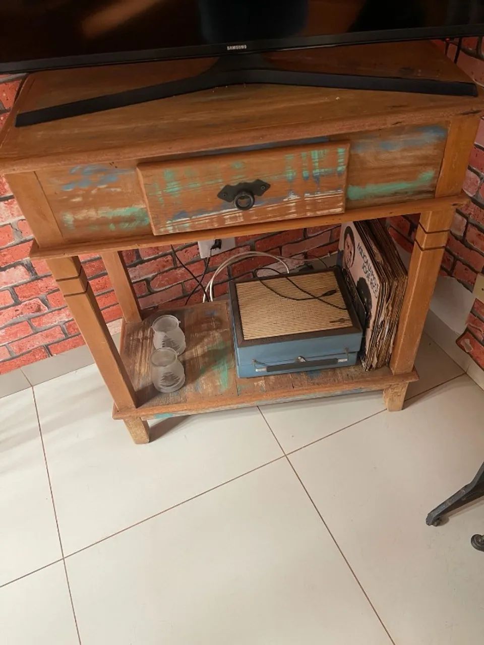 Mesa Aparador de Madeira Rústica 80x40cm