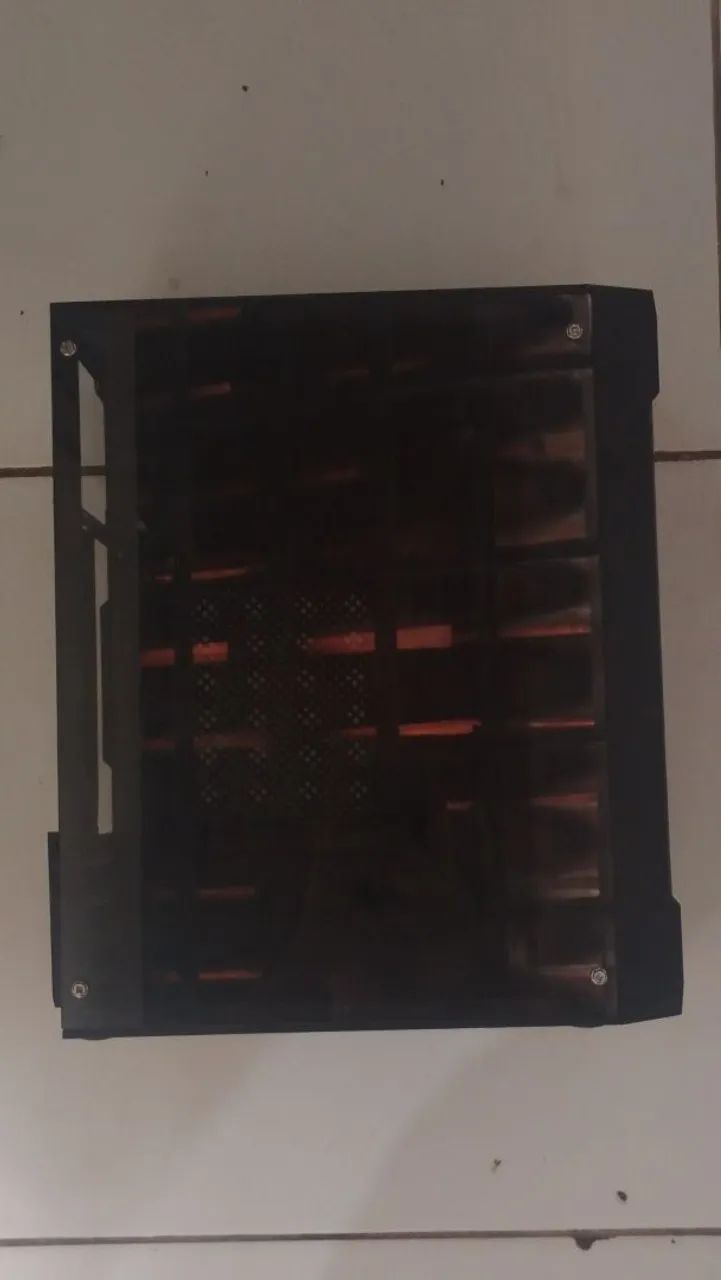 Gabinete TGT Mini ATX