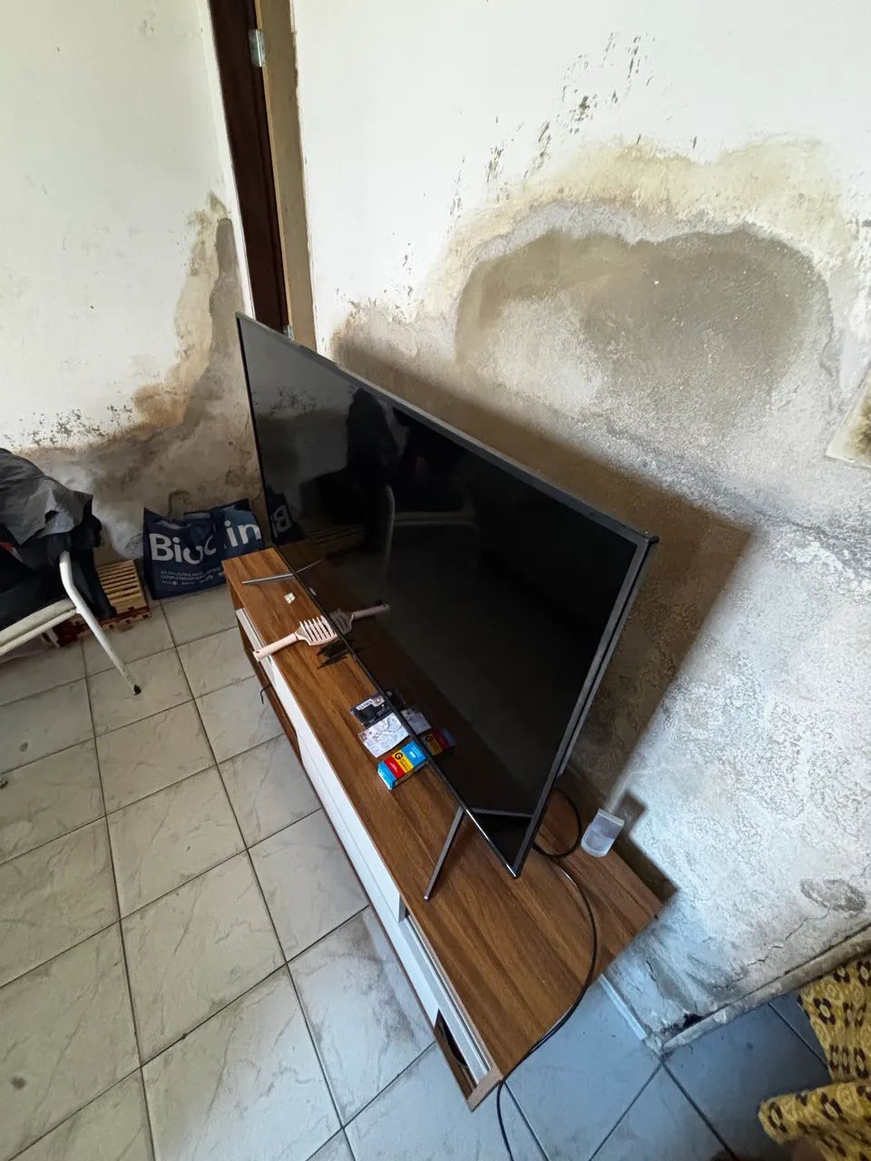 TV TCL - 50 P