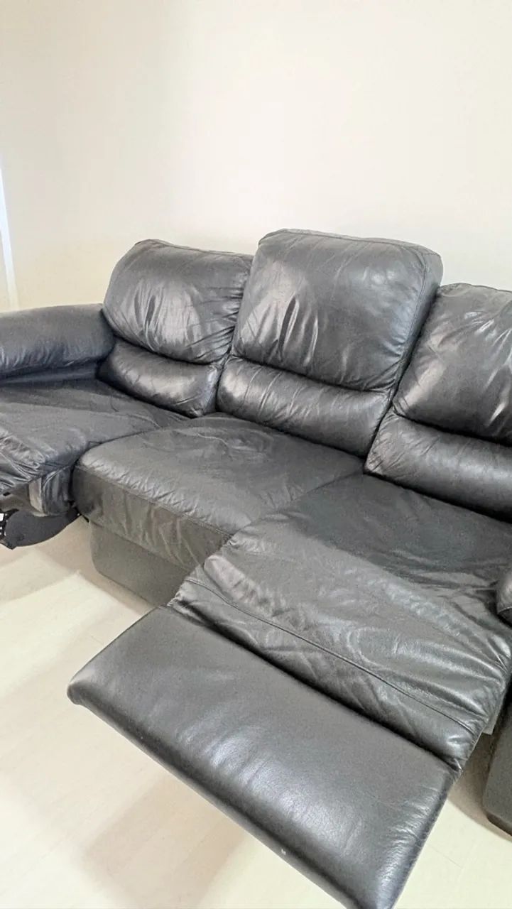 Sofá de couro legítimo reclinável  - Foto 4