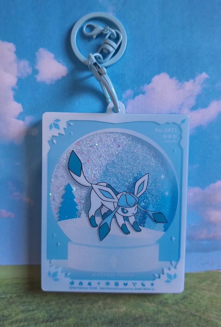Pokemon Center Oficial Glaceon Shake Glitter