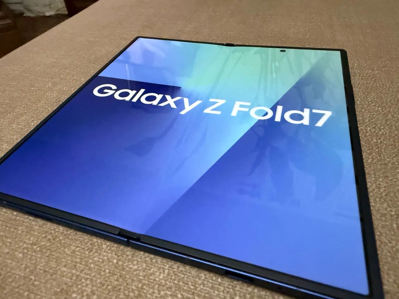 Celular Sansung Z Fold 7 carcaça apenas - Foto 3
