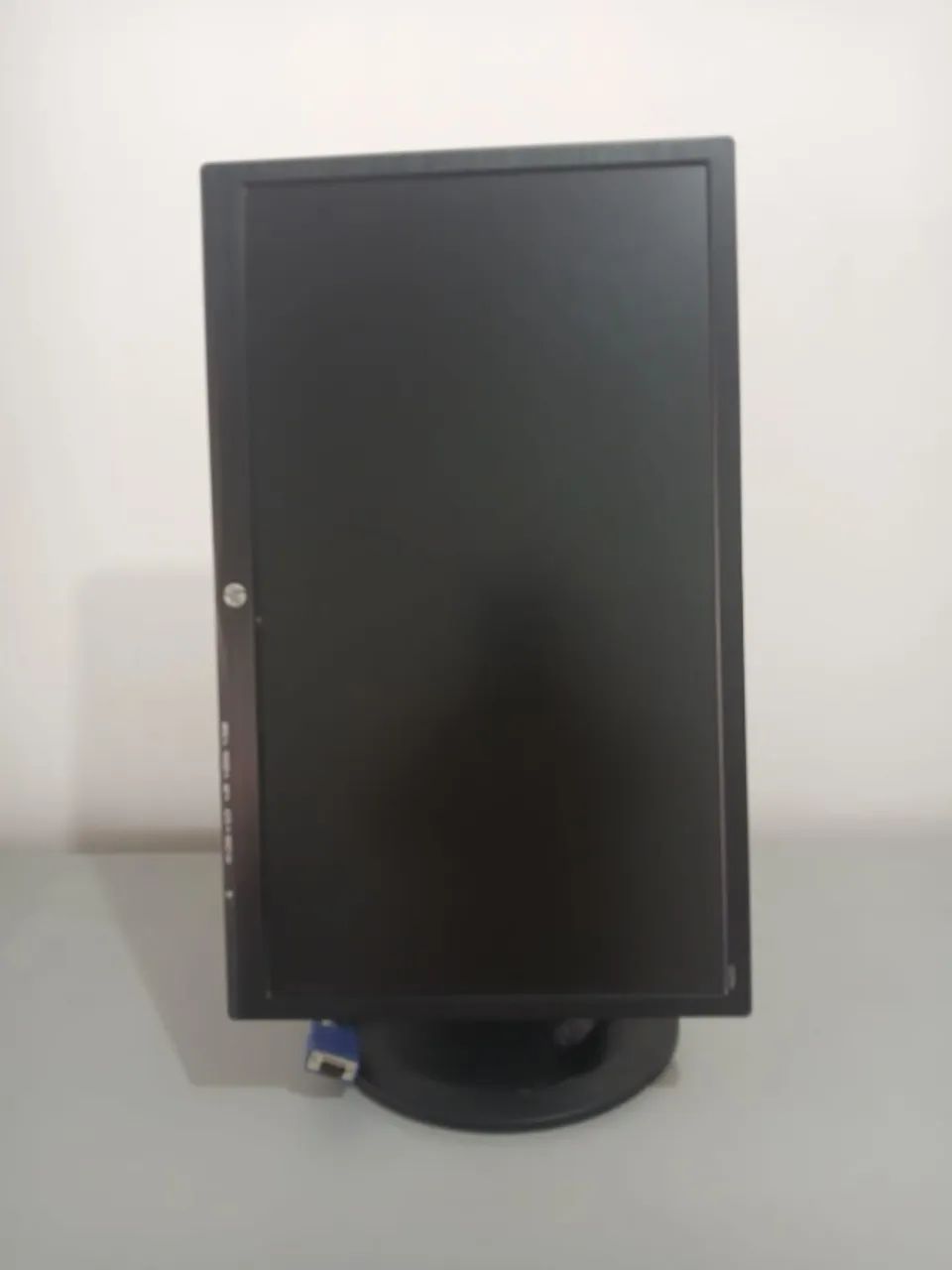 Monitor HP 21.5" Full HD IPS - Com Ajuste de Altura e Rotação Vertical (Bivot) - Foto 3