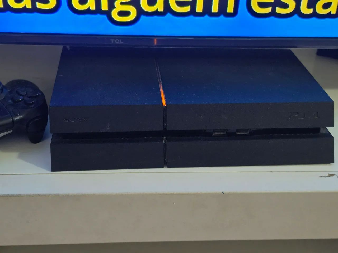 PlayStation 4 500 gb com um controle original  - Foto 5