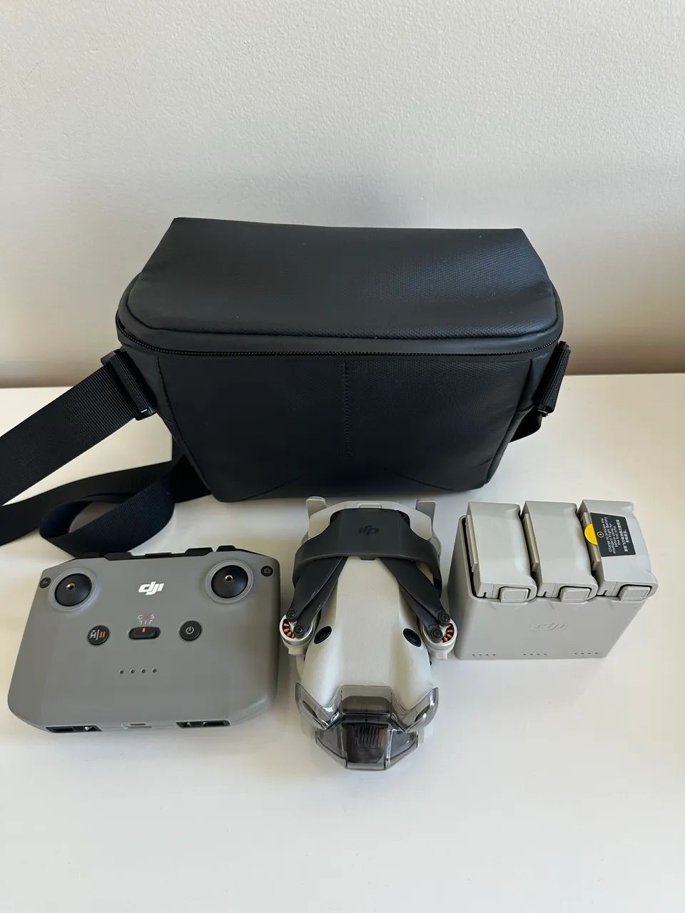 Drone DJI MINI 4 PRO fly more combo  - Foto 5