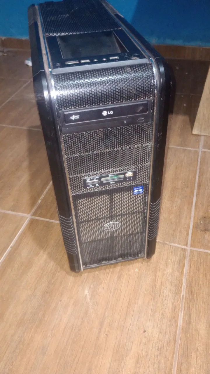 gabinete cooler master premium