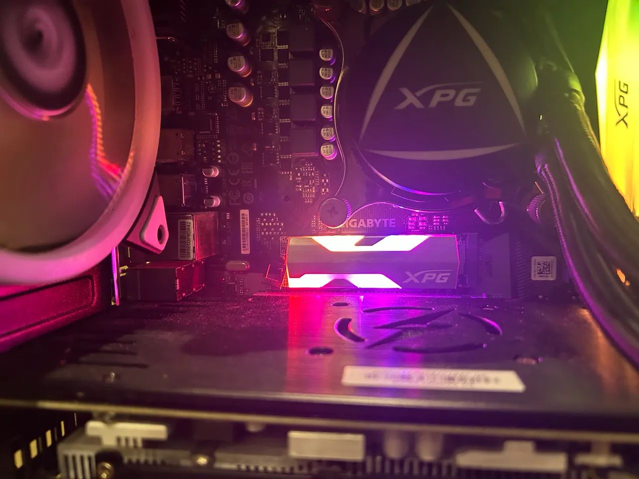 SSD NVMe 520gb RGB - Foto 4