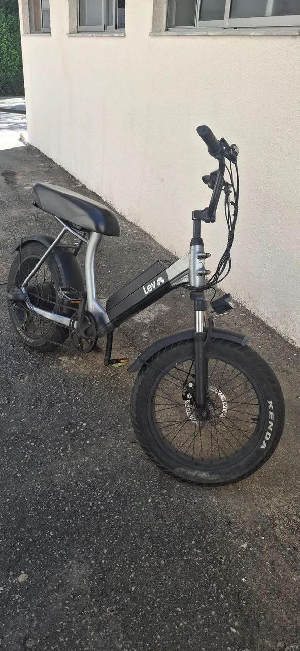 Bicicleta Lev cruiser- perfeito estado