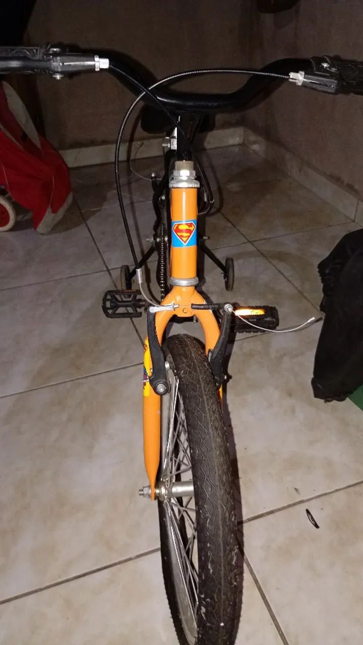 Linda Bicicleta Novinha Quase Não usada - Foto 4