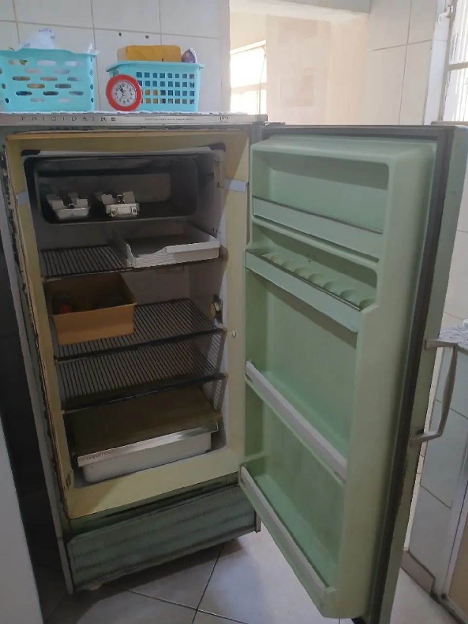 Geladeira antiga