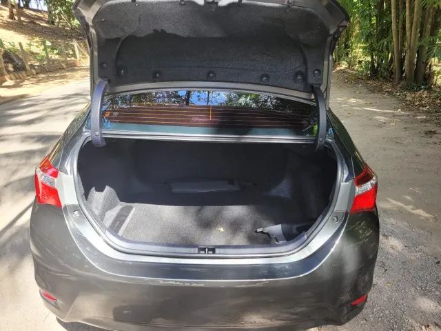 Toyota Corolla GLI 1.8 Flex 16V Aut. 2017 - Foto 3