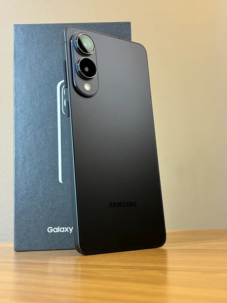 Samsung S25 Edge 512GB Impecável - Foto 2