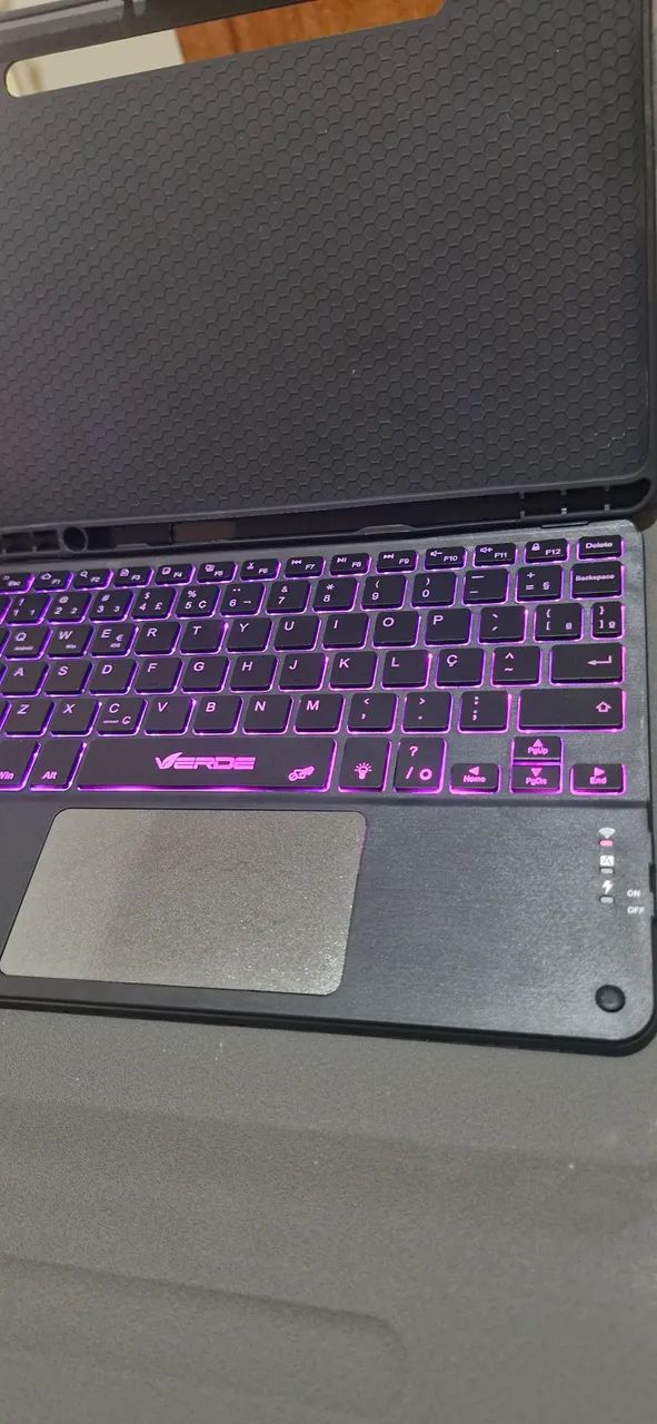 Capa para Tablet - 3 meses de uso