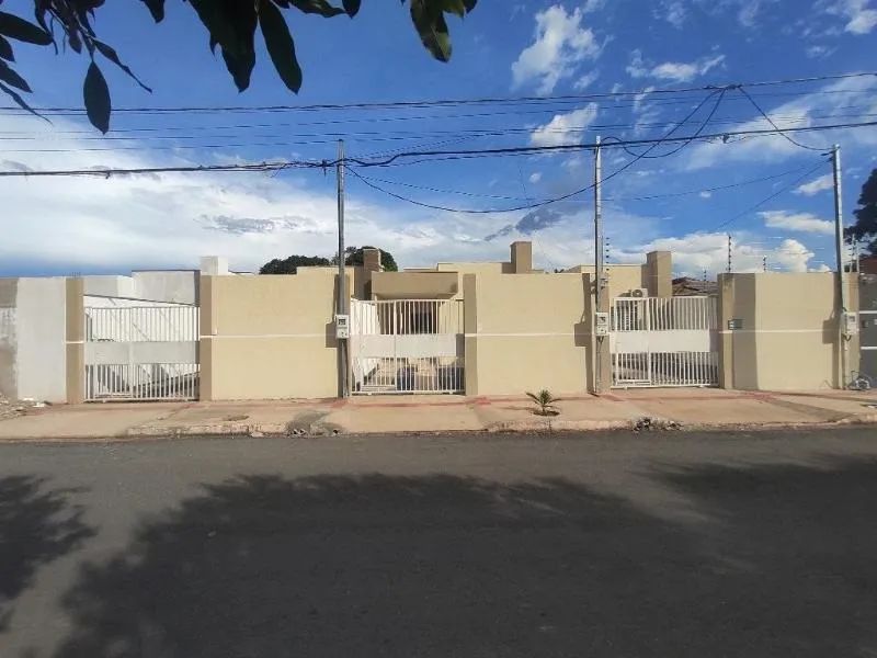 Casa com 3 quarto(s) no bairro Jd. Palmeiras em Cuiabá - MT