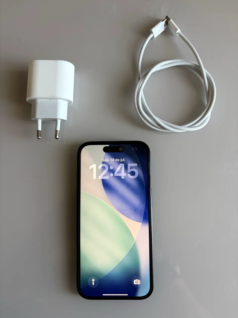 iPhone 16