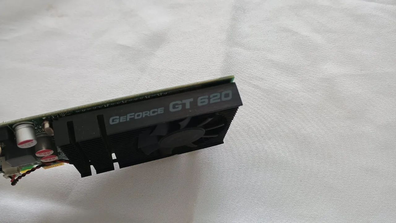 Placa de vídeo GT 620 - Foto 3